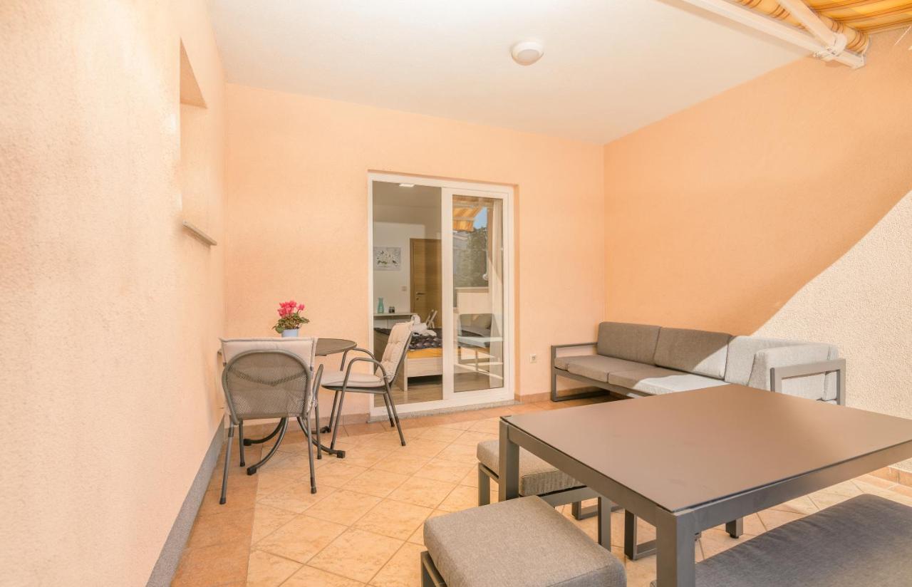 Apartment Stella Di Mare 2 Krk Town Eksteriør billede